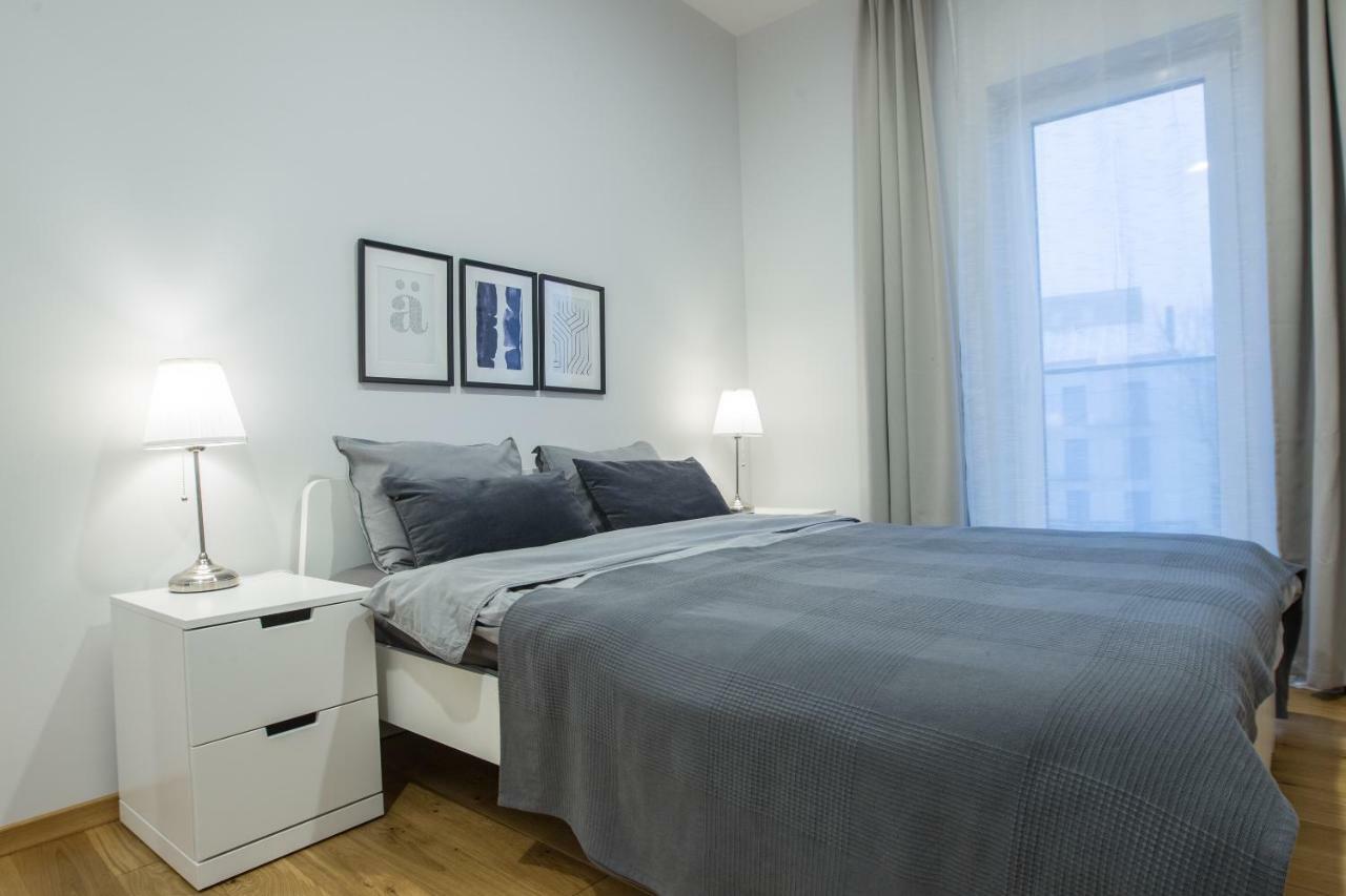 Bright 1Bd Apartment In Old Town By Hostlovers Kaunas Kültér fotó