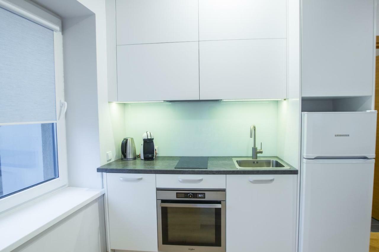 Bright 1Bd Apartment In Old Town By Hostlovers Kaunas Kültér fotó